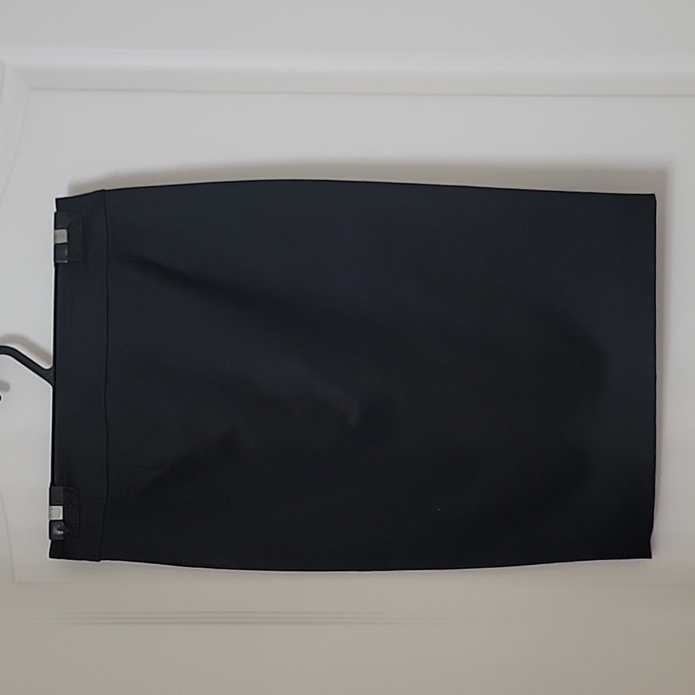 Untitled Size 1 Black Pencil Skirt, Back Zipper Closure, Exc. Used Condition